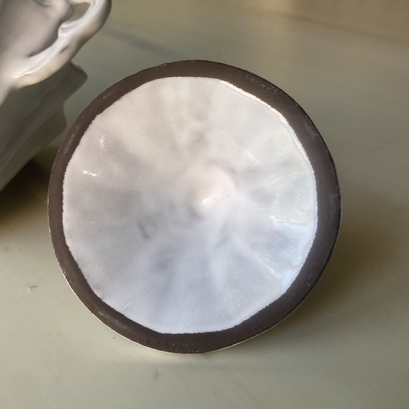 Vietri Incanto Sugar Bowl and Lid - LIKE NEW - DISCONTINUED - Picture 7 of 12